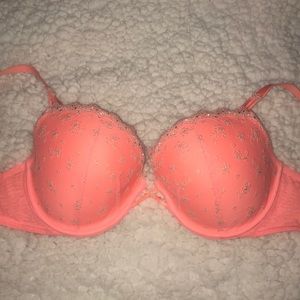 New VS padded demi bra 36D